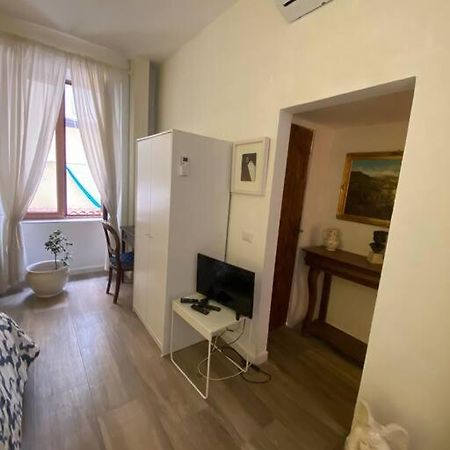 A Casa Mi Apartment เนเปิลส์ ภายนอก รูปภาพ