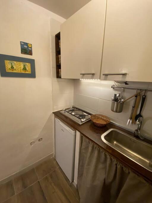 A Casa Mi Apartment เนเปิลส์ ภายนอก รูปภาพ