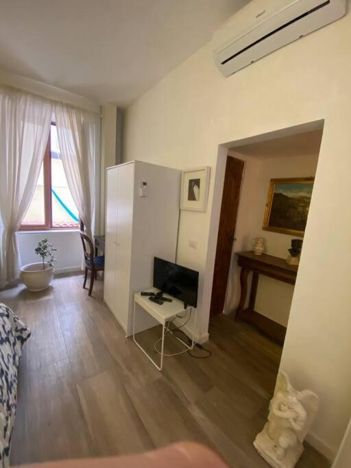 A Casa Mi Apartment เนเปิลส์ ภายนอก รูปภาพ